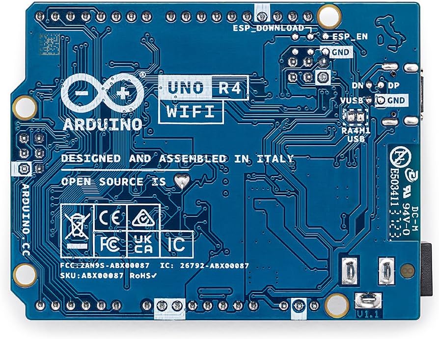 Arduino UNO R4 WiFi [ABX00087] - Renesas RA4M1 / ESP32-S3 - Wi-Fi, Bluetooth, USB-C, CAN, DAC, OP AMP, connettore Qwiic, matrice LED 12x8